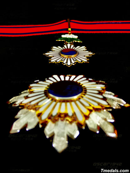 Korea Korean Order Of The Taeguk, II Class Breast Star full set replica