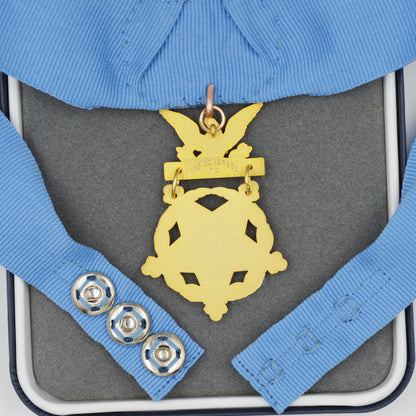 U.S. Army Medal of Honor MOH Current Version Full-Size Replica Set