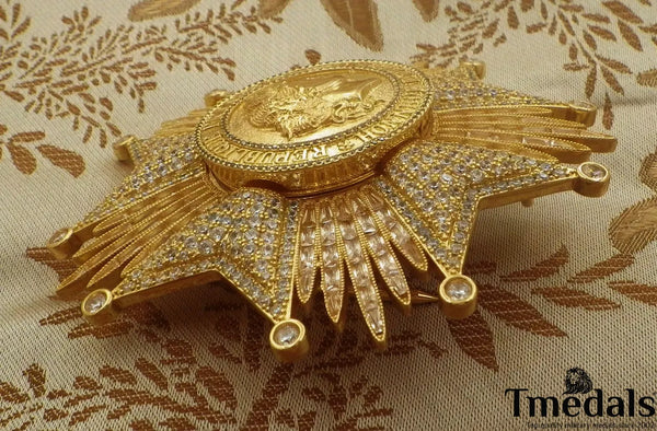 French Legion of Honor / Légion d'Honneur Breast Star in Gold with Diamond Museum Replica Repro