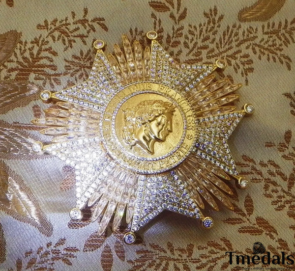 French Legion of Honor / Légion d'Honneur Breast Star in Gold with Diamond Museum Replica Repro