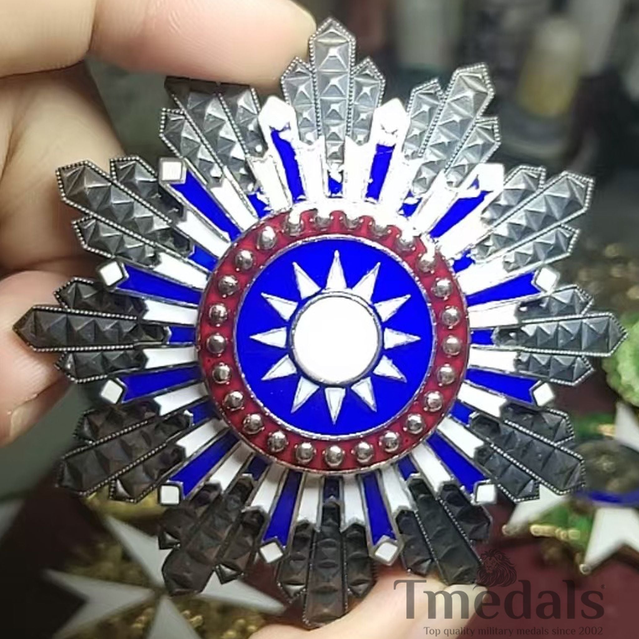 Republic of China Anti-Red Medal 剿赤勋章 Sunburst Badge Pure Silver ROC Rare Order WWII Ultra-rare