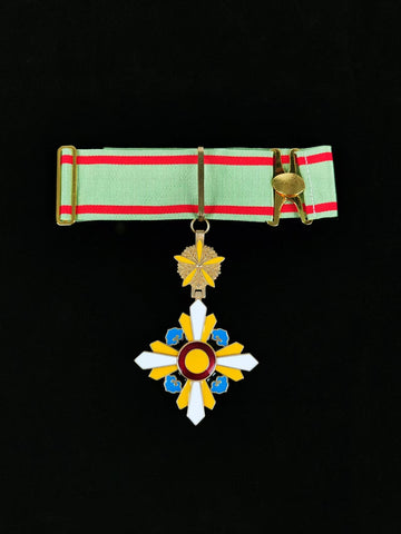 Manchurian Empire Japan Japanese Order of the Auspicious Cloud Medal Badge 3rd cls China