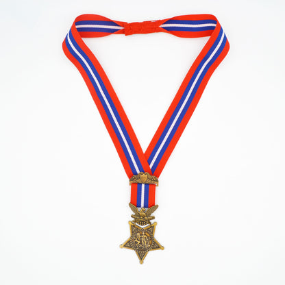 U.S. Medal of Honor Army 1896–1904 Type II Neck Ribbon Cravat – Full-Size Brass Museum Replica with Case