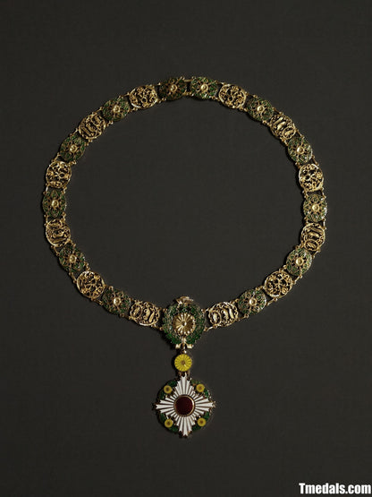 Japan Grand Cordon of the Order of the Chrysanthemum – Full Replica (Copper + Hard Enamel)