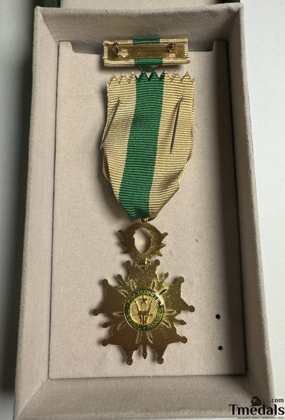 National Order of Niger officer version chest ribbon ribbon bar box medal rare