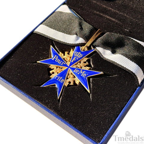 German Prussian WW1 Order of Blue Max Pour Le Mérite Medal - 100% Silver!! Museum Replica Reproduction