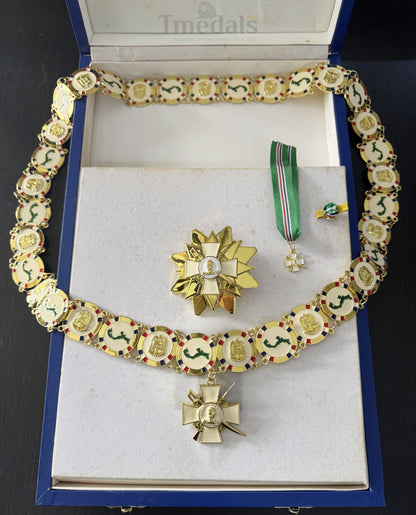 Panama The Orden Nacional José de Fábrega in Box original Order Medal Badge