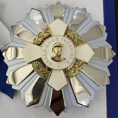 Panama – Order of Omar Torrijos Medal Badge – Original Full Set with Box