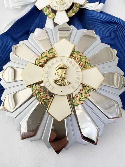 Panama – Order of Omar Torrijos Medal Badge – Original Full Set with Box