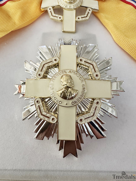 Highest honour of Panama the Order of Manuel Amador Guerrero Grand Cross Rare!