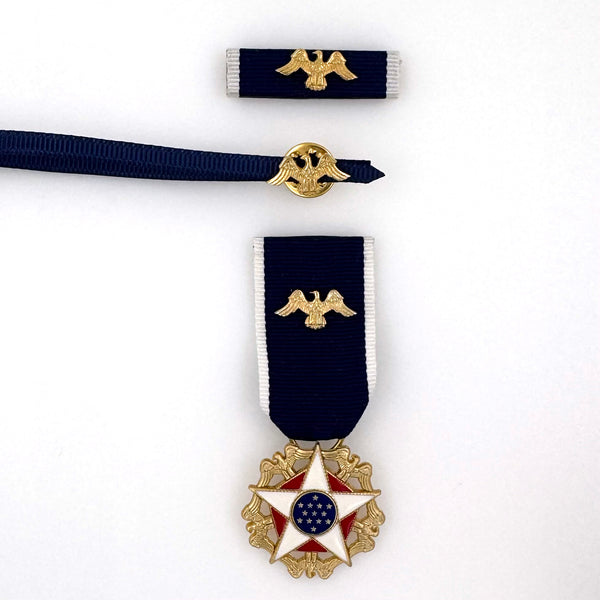 U.S. USA Presidential Medal of Freedom with distinction Mini Medal Ribbon Replica