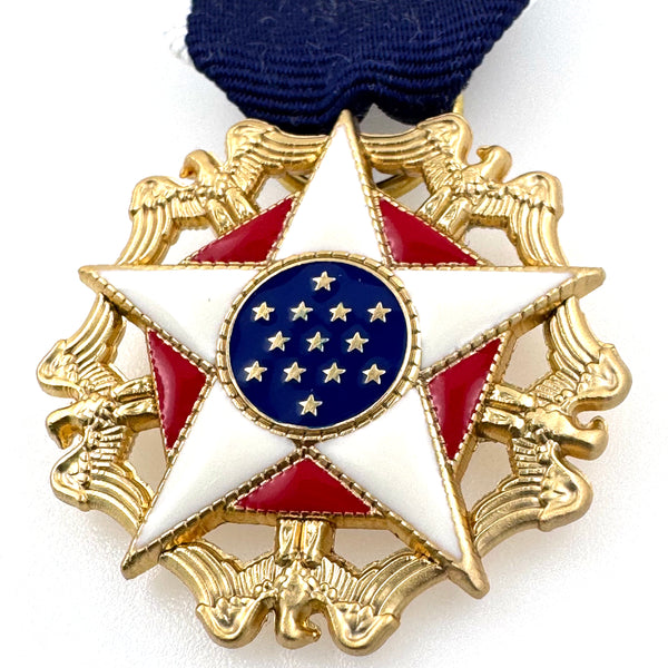 U.S. USA Presidential Medal of Freedom with distinction Mini Medal Ribbon Replica