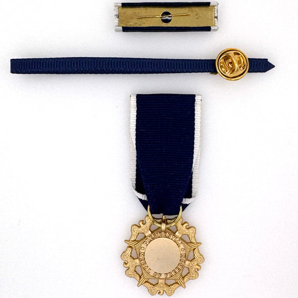 U.S. USA Presidential Medal of Freedom with distinction Mini Medal Ribbon Replica