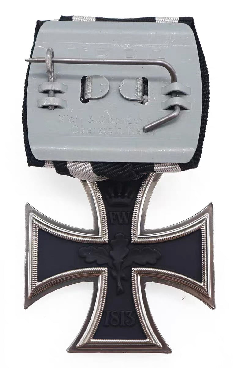 German Iron Cross 1870 2nd Class, 25-Year Oak Leaves & 1914 Spange Replica