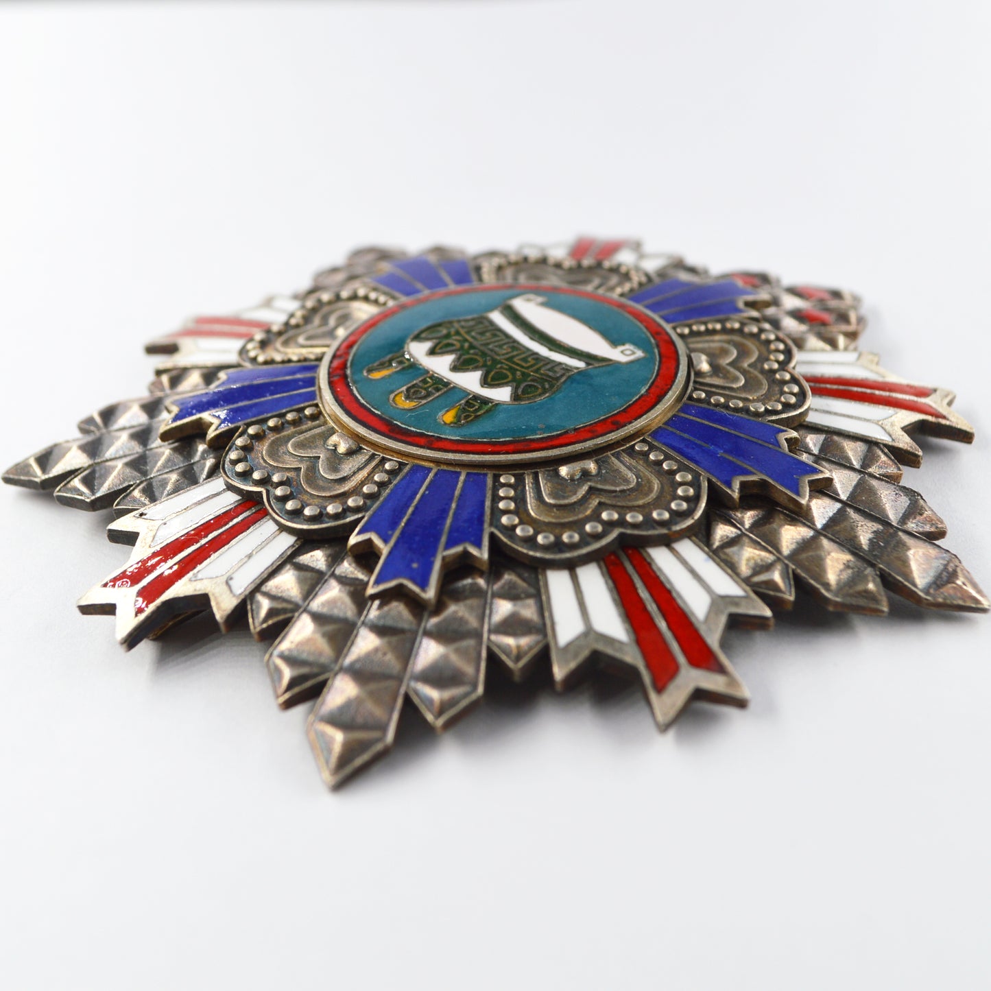 Chinese CHINA REPUBLIC The Order of the Sacred Tripod First Class Replica copy repro