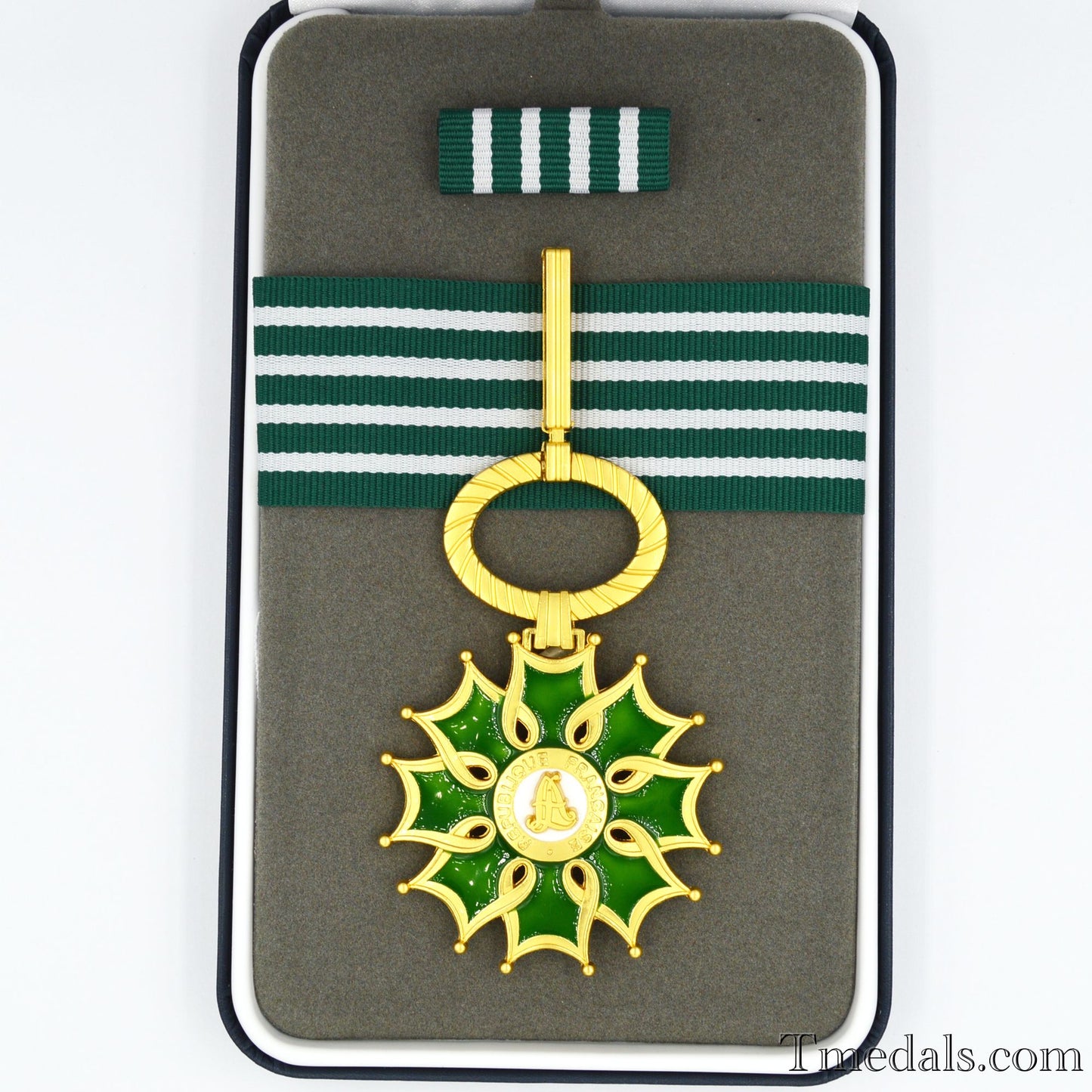 French Order of the Arts and Letters Commander Degree – Full-Size Museum Replica with Case
