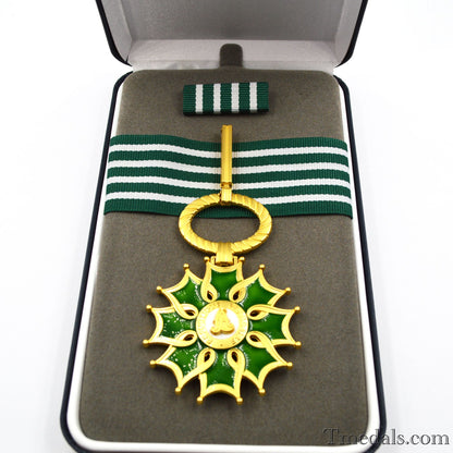 French Order of the Arts and Letters Commander Degree – Full-Size Museum Replica with Case