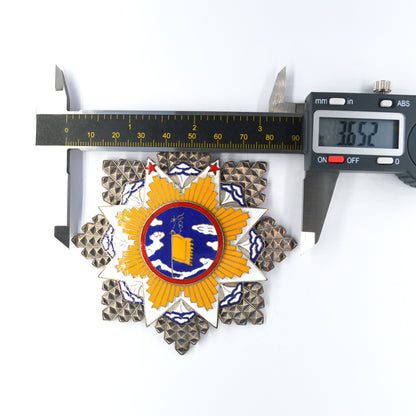 Chinese CHINA REPUBLIC Order of the Cloud and Banner second class Replica