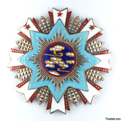 Chinese Republic – Order of Propitious Clouds Breast Star – Full-Size Museum Replica