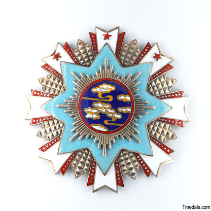 Chinese Republic – Order of Propitious Clouds Breast Star – Full-Size Museum Replica