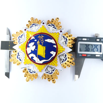 Chinese CHINA REPUBLIC Order of the Cloud and Banner first class Replica Rare No. 130