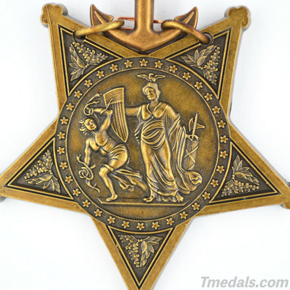 U.S. USA  Medal of Honor Navy Medal Only MOH Order Badge WW12 Replica