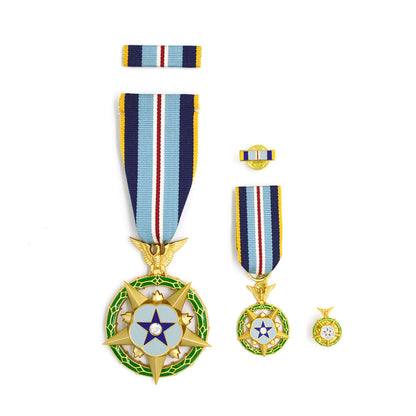 Cased U.S. USA Space MOH Space Medal of Honor Short Ribbon Version ww12 Badge Order