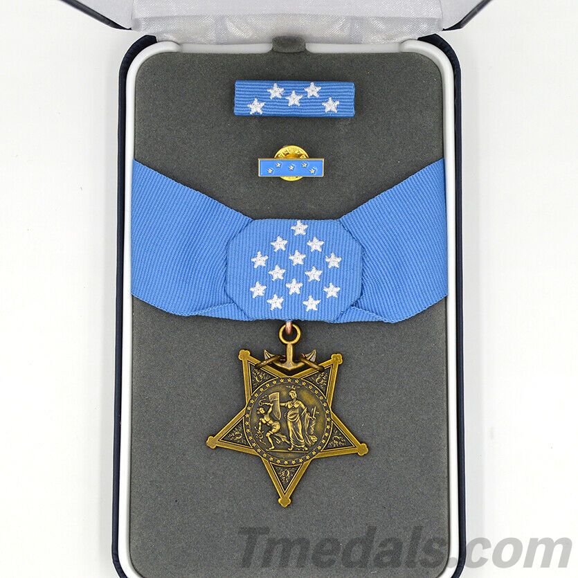CASED U.S. USA Medal of Honor Navy MOH Ribbon Bar Congressional Replic ...