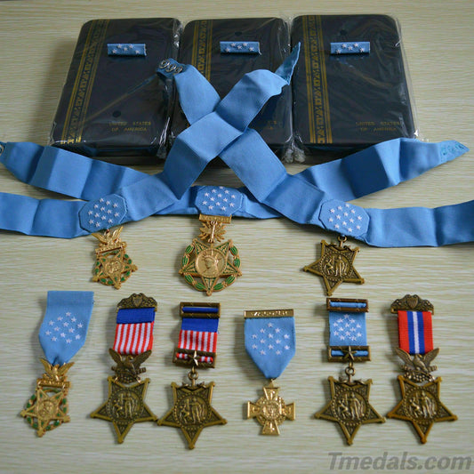 Cased US ORDEN BADGE MEDAL OF HONOR, MOH, ARMY, NAVY, AIR FORCE, 10 Orders REPLICA COPY REPRO REPRODUCTION RARE!!