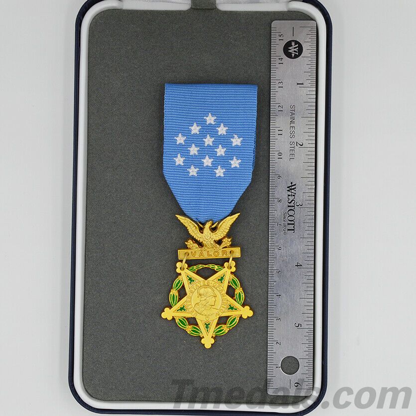 Cased U.S. USA WW12 Order Army Medal of Honor 1904-1944 MOH Replica Medaille Orden
