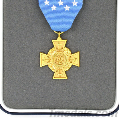 Cased U.S. Medal of Honor – Tiffany Cross 1919–1942 Navy – Museum Replica