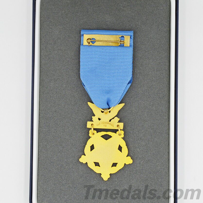 Cased U.S. USA WW12 Order Army Medal of Honor 1904-1944 MOH Replica Medaille Orden