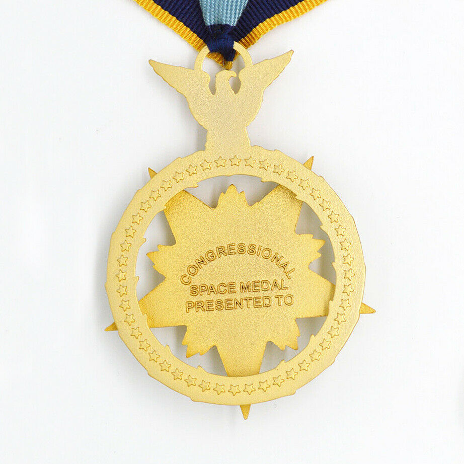 Cased U.S. USA Space MOH Space Medal of Honor MOH Neckribbon Version ww12 Badge Order