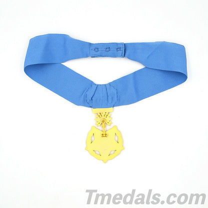 U.S. Medal of Honor Air Force WWII Neck Ribbon Version – Full-Size Brass Museum Replica with Case, Ribbon Bar Lapel Pin