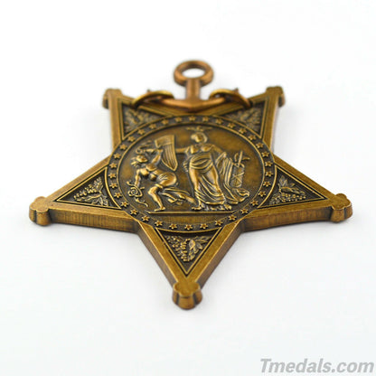 U.S. USA  Medal of Honor Navy Medal Only MOH Order Badge WW12 Replica