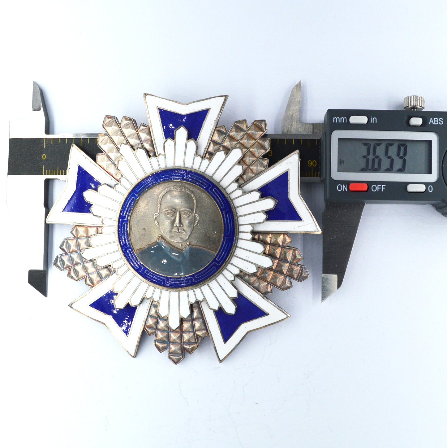 Chinese Order Badge CHINA-REPUBLIC Sun Yat Sen enamel Medal