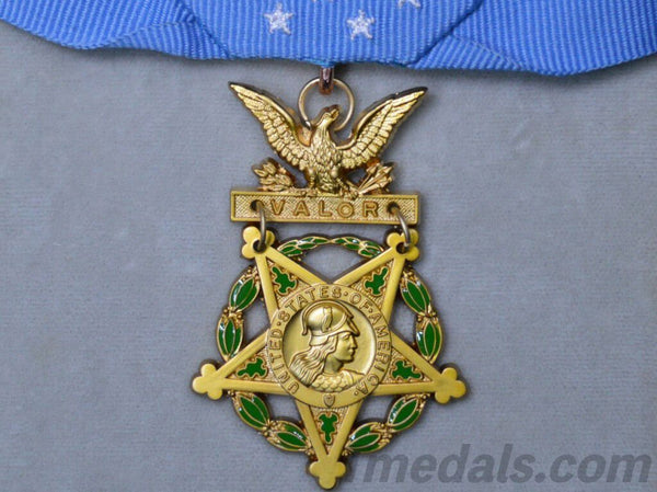 CASED U.S. USA Congressional Medal of Honor Army MOH Ribbon Bar Order Badge WW12 REPLICA REPRODUCTION COPY ORDEN MEDAILLE