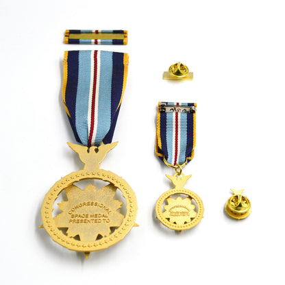 Cased U.S. USA Space MOH Space Medal of Honor Short Ribbon Version ww12 Badge Order