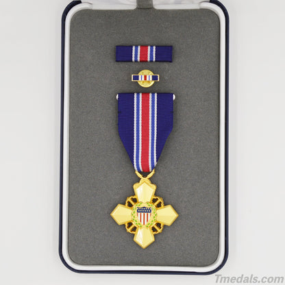 U.S. Coast Guard Cross – Full-Size Museum Replica with Ribbon Bar, Lapel Pin & Case